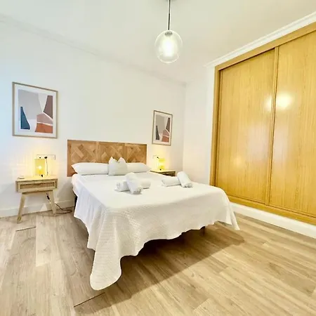 Apartment Fancy City Center Soho With Terrace & Ac